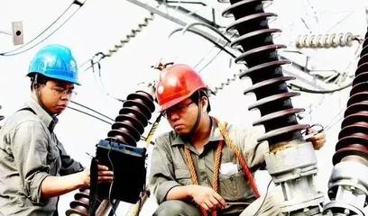 水電工的出路在哪里？這9條路，都是電工前輩們闖出來的光明大道